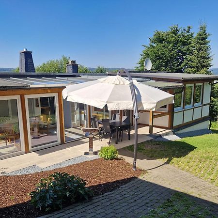 Ferienhaus Berghausen Am Hennesee Meschede Buitenkant foto